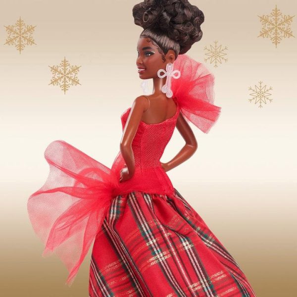 barbie-world-of-barbie-2024-barbie-holiday-doll-black-hair-32165221531735_720x barbie-world-of-barbie-2024-barbie-holiday-doll-black-hair-32165221531735_720x