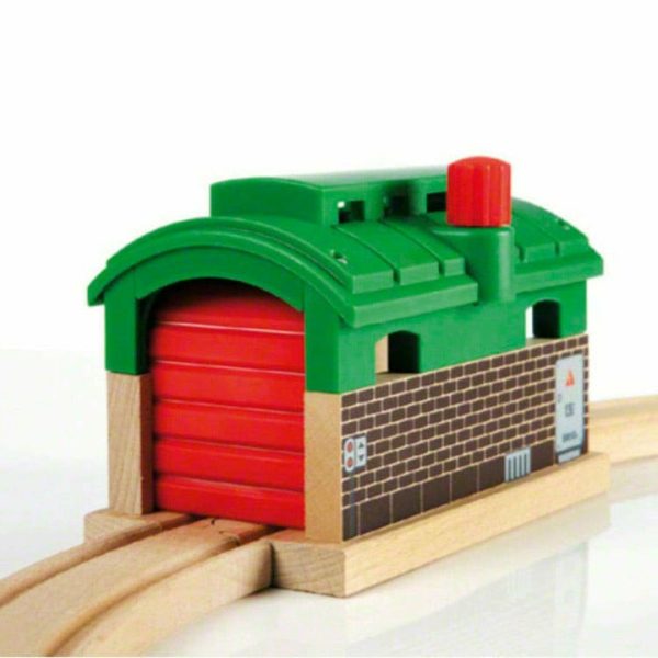brio-vehicles-train-garage-13775767994455_720x-1 brio-vehicles-train-garage-13775767994455_720x-1