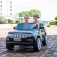 freddo-outdoor-24v-range-rover-hse-2-seater-ride-on-car-black-31275402395735_720x-1
