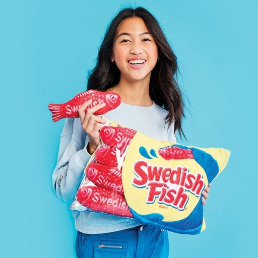 iscream-fao-schweetz-swedish-fish-pillow-plush-set-1125825221_720x-2 iscream-fao-schweetz-swedish-fish-pillow-plush-set-1125825221_720x-2