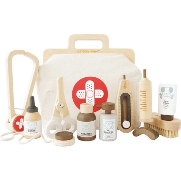 le-toy-van-preschool-10-piece-animal-vet-pretend-play-set-1153095537_720x-4 le-toy-van-preschool-10-piece-animal-vet-pretend-play-set-1153095537_720x-4