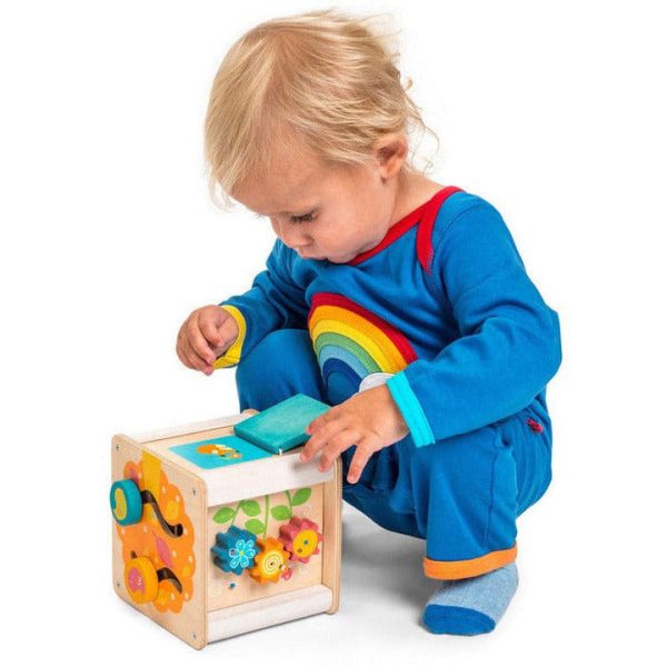 le-toy-van-preschool-petit-activity-cube-29730839593047_720x le-toy-van-preschool-petit-activity-cube-29730839593047_720x