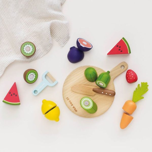 le-toy-van-preschool-wooden-chopping-board-sliceable-play-food-1153095507_720x-1 le-toy-van-preschool-wooden-chopping-board-sliceable-play-food-1153095507_720x-1