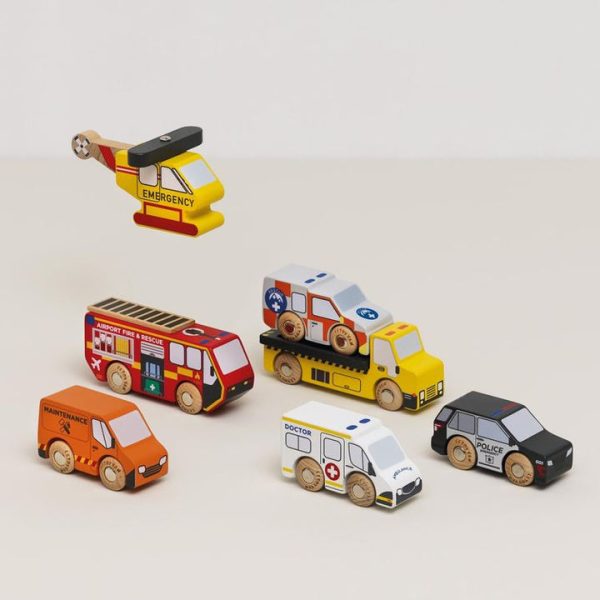 le-toy-van-preschool-wooden-set-of-7-emergency-vehicles-32563049594967_720x-2 le-toy-van-preschool-wooden-set-of-7-emergency-vehicles-32563049594967_720x-2