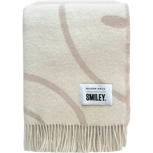 maison-deux-room-decor-smiley-blanket-white-grey-31899819671639_720x-2 maison-deux-room-decor-smiley-blanket-white-grey-31899819671639_720x-2