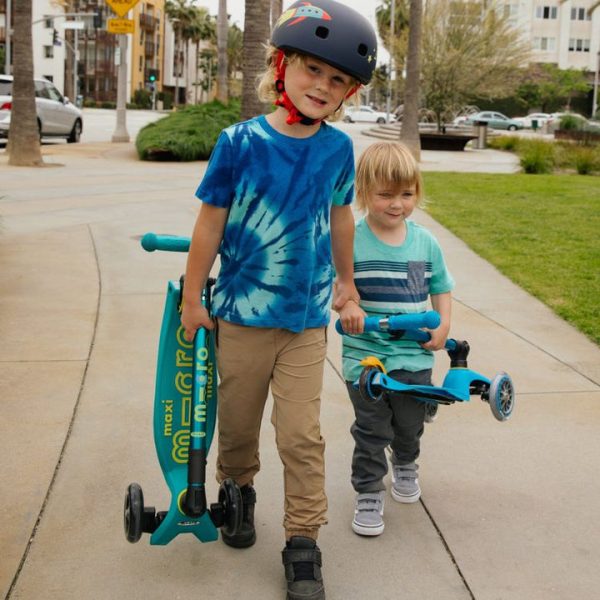 micro-kickboard-outdoor-micro-maxi-foldable-led-scooter-petrol-green-32480899629143_720x-1 micro-kickboard-outdoor-micro-maxi-foldable-led-scooter-petrol-green-32480899629143_720x-1