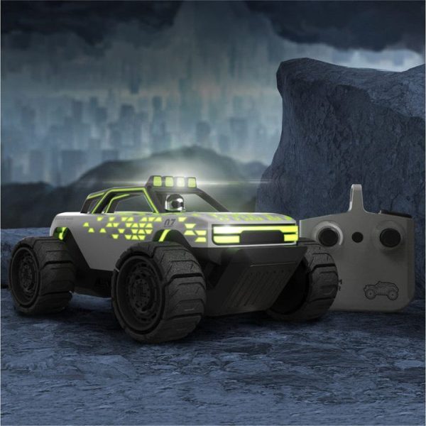 sharper-image-vehicles-phantom-crawler-rc-light-up-truck-32497559076951_720x sharper-image-vehicles-phantom-crawler-rc-light-up-truck-32497559076951_720x